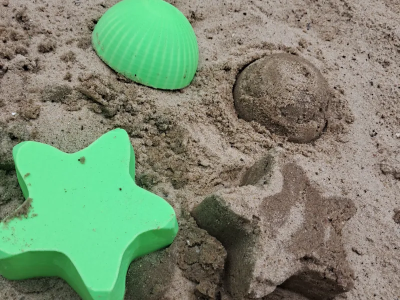 Sand mold