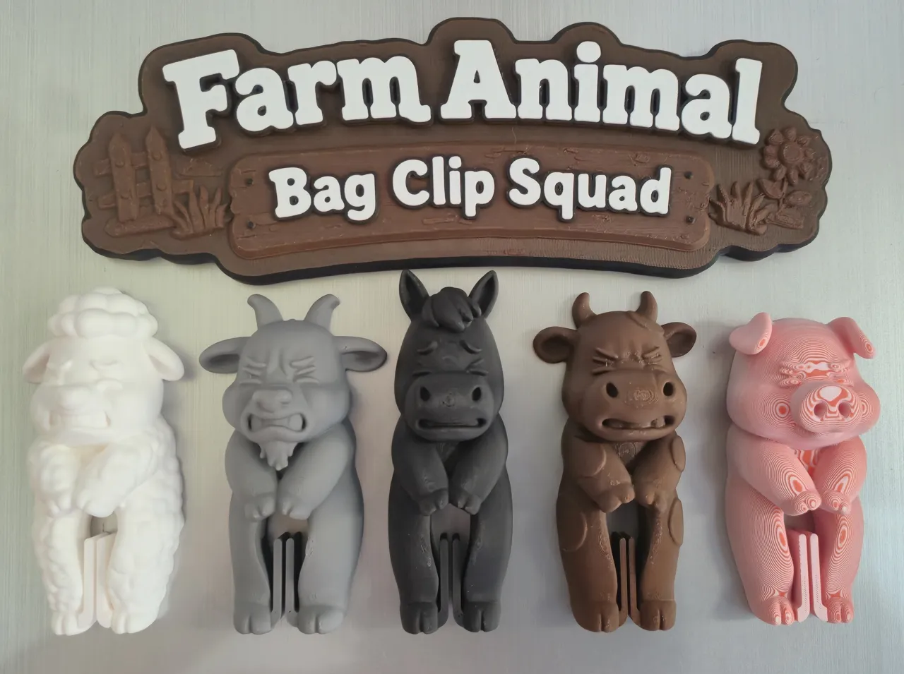 Farm Animal Bag Clip Squad view 3