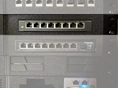 OpenRack - Switch TP-Link TL-SG608E