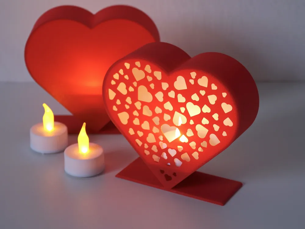 Heart Lamp with Secret Compartment by Johnny_Bit MakerWorld: Download ...