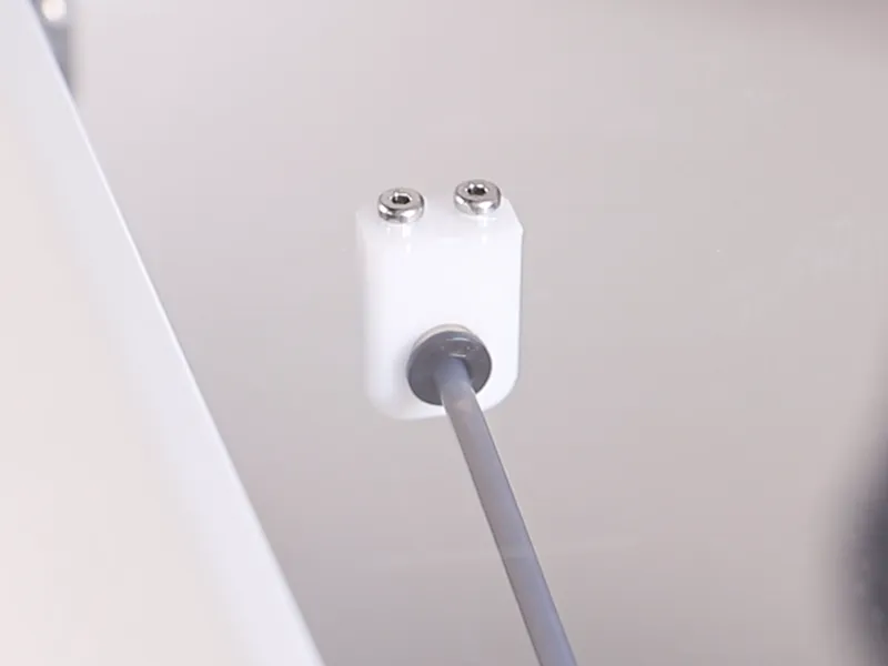 Feed inlet