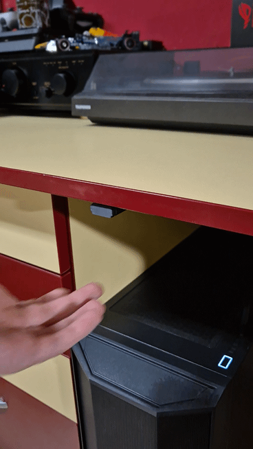 Retractable Slide-Out Desk Hook [Print-in-Place]