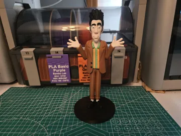 Figura decorativa: Seinfeld Kramer Funko Idolz Figure — vista de referencia 4