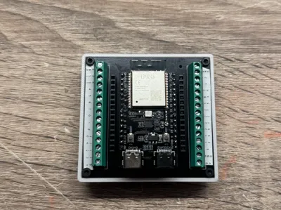ESP32 Terminal Adapter 30PIN for Din-Rail 66x63mm