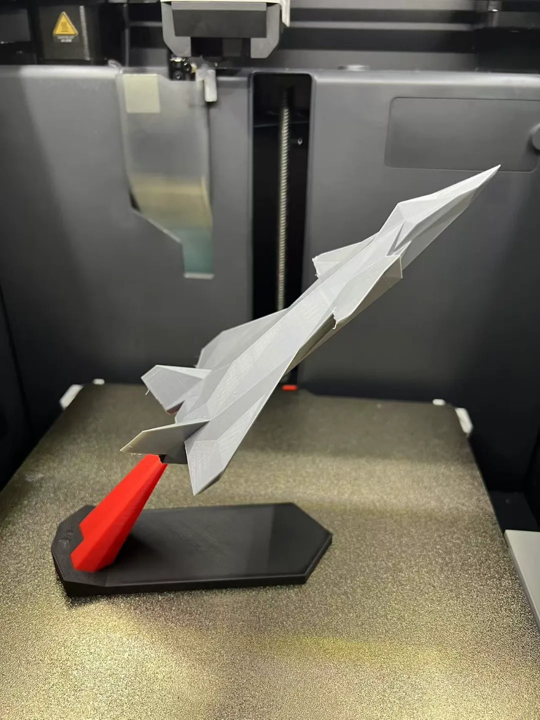 Miniatura 4 do modelo 3D 歼-20 低多边形模型