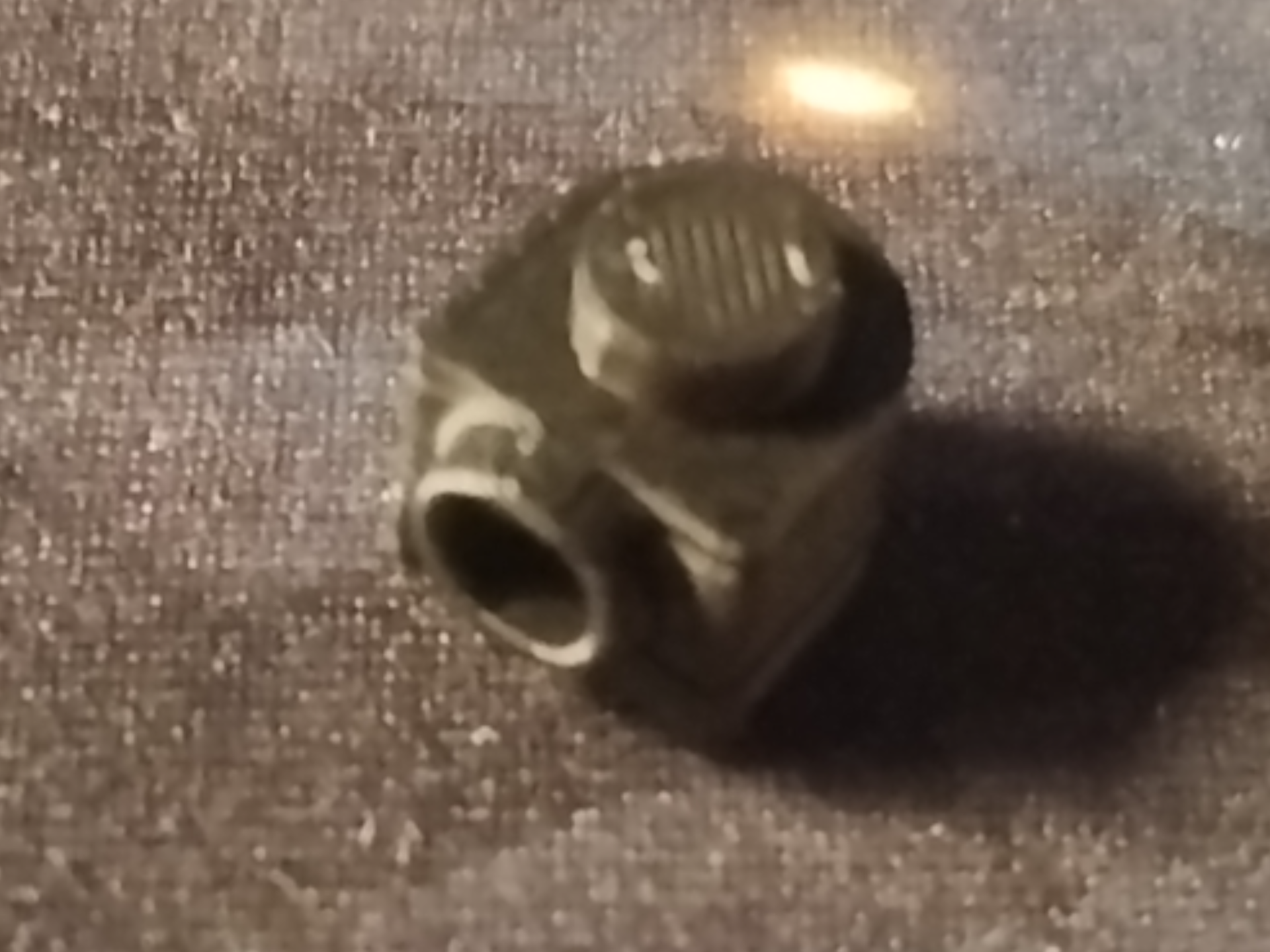 1x1x0,66 high Round Half Circle Stud on Side 3386