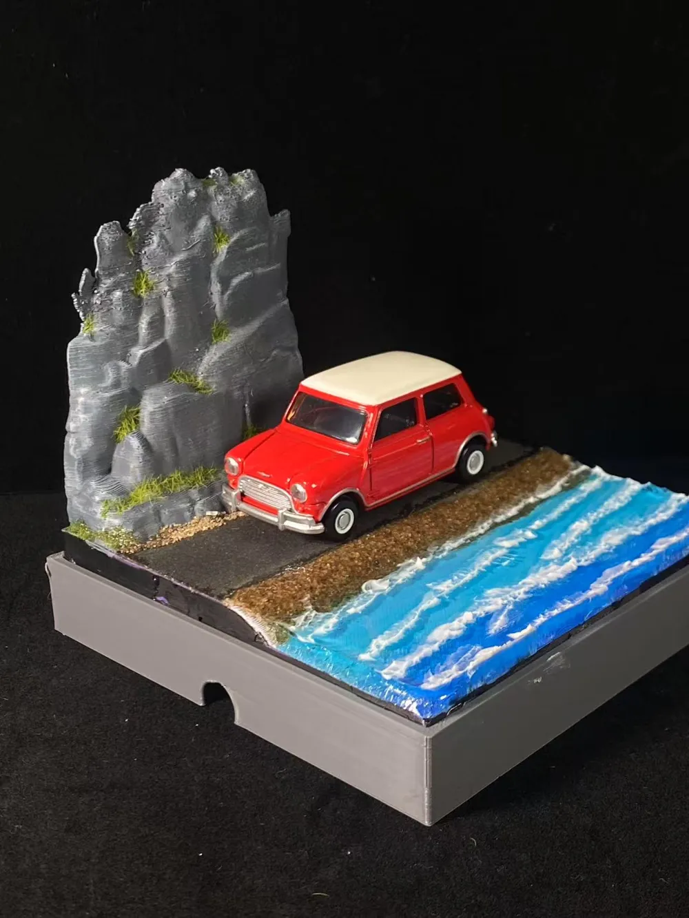 Car model miniature scene 1-64 by 瑜哥员工 MakerWorld: Download Free 3D Models