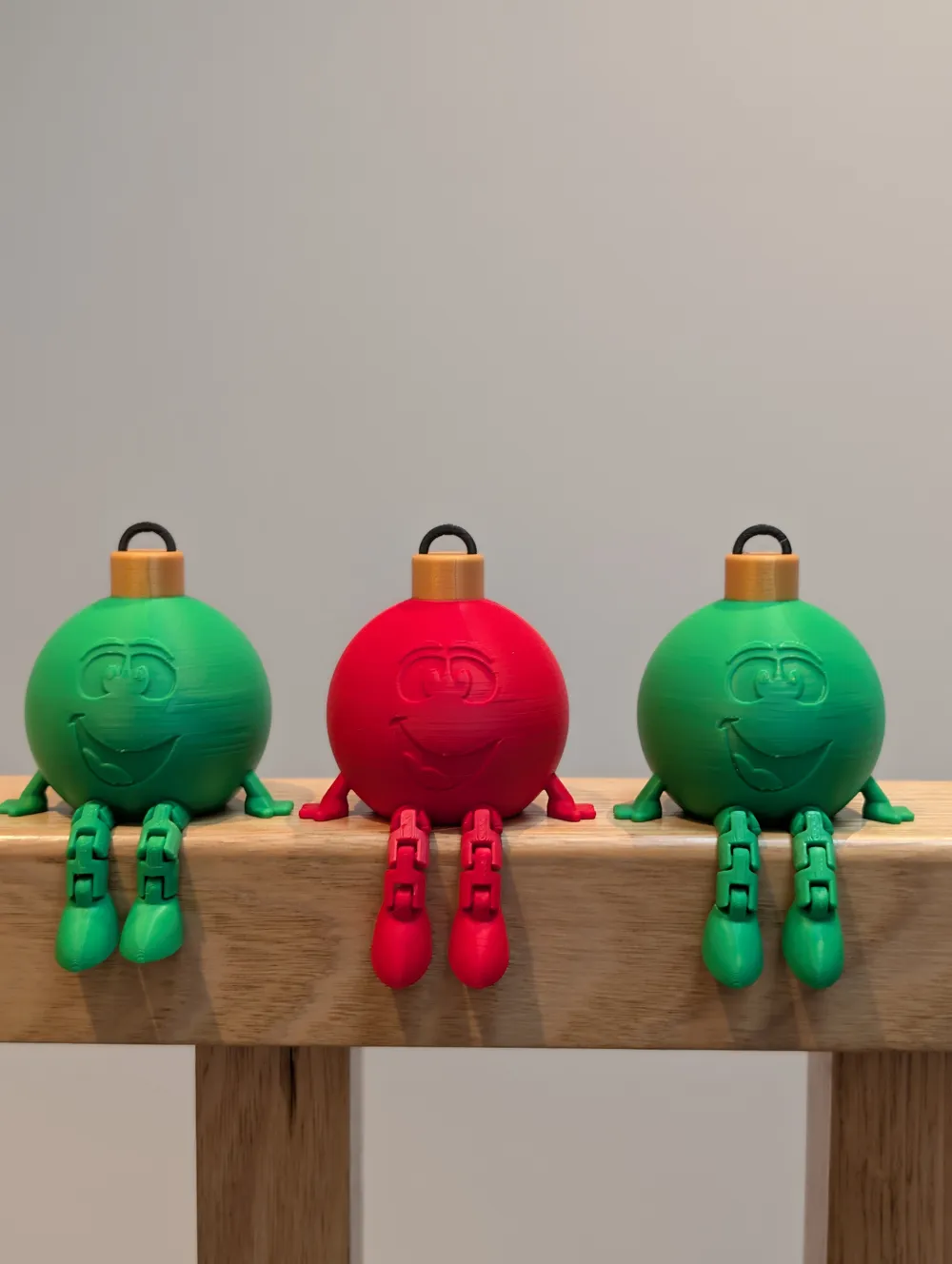 Christmas bauble - Free 3D Print Model - MakerWorld