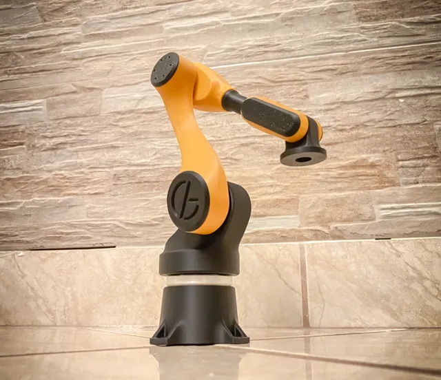 Multi-Purpose 6-Axis Articulating Robotic Arm