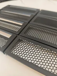 0.2mm layer, 2 walls, 15% infill no cutout for optical drive