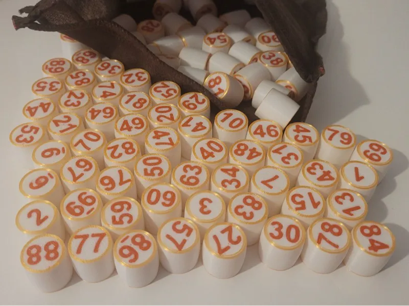 Loto barrels with numbers
