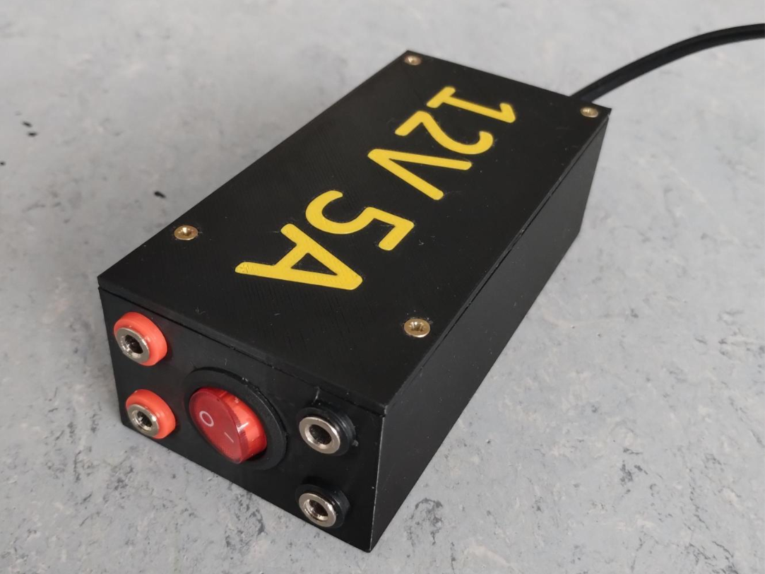 Small Universal Power Supply Box