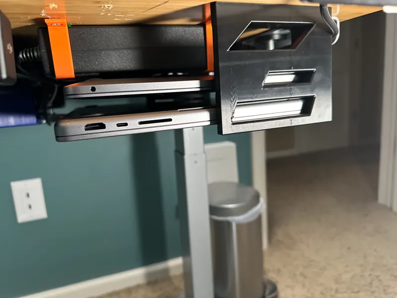 Dual Macbook mounting bracket - M1 Pro and M2 Pro