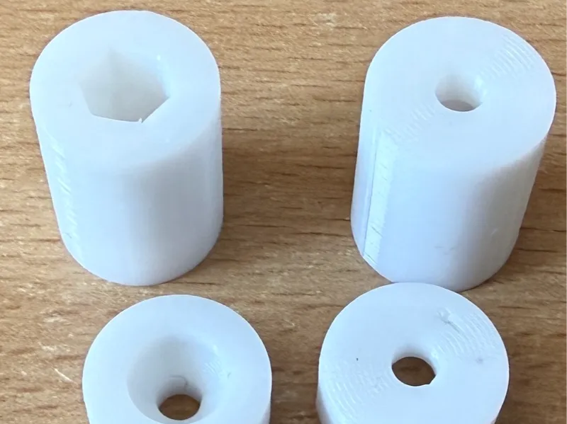 Spacers for Skadis