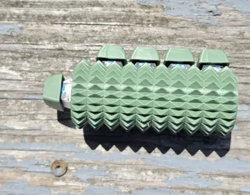 Objeto manipulable: PainClicker5 - Spiky Grip Stim Fidget — vista de referencia 4