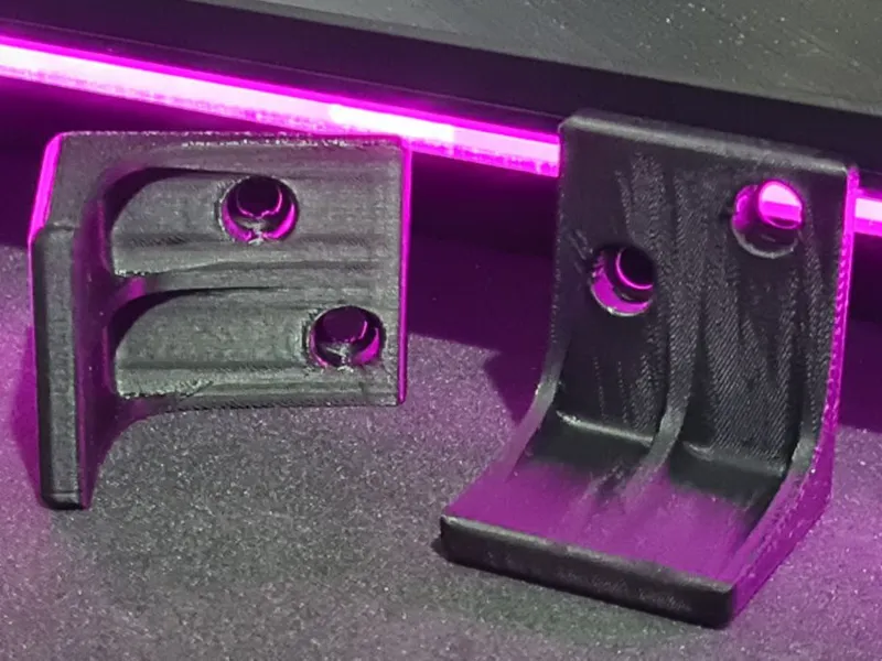 L bracket for M4.5 screws