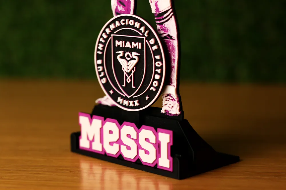 Messi Couring In Lionel Messi - Inter Miami - Football Icons #019 - Free 3D Print Model ...