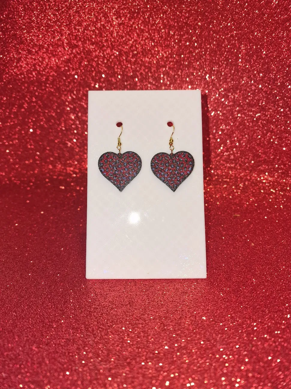 Spotted heart earrings view 2