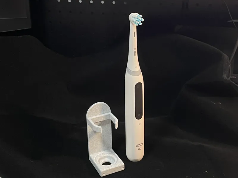 Toothbrush holder