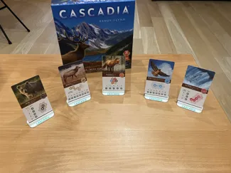 Cascadia – Porte-cartes verticaux