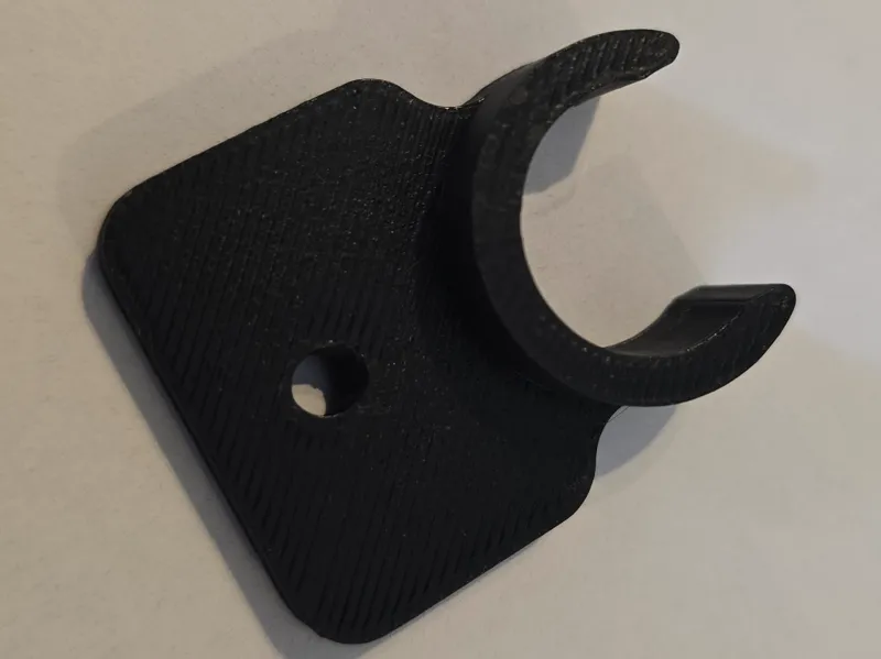5/8" PVC Pipe Clip for Ragged Ceiling