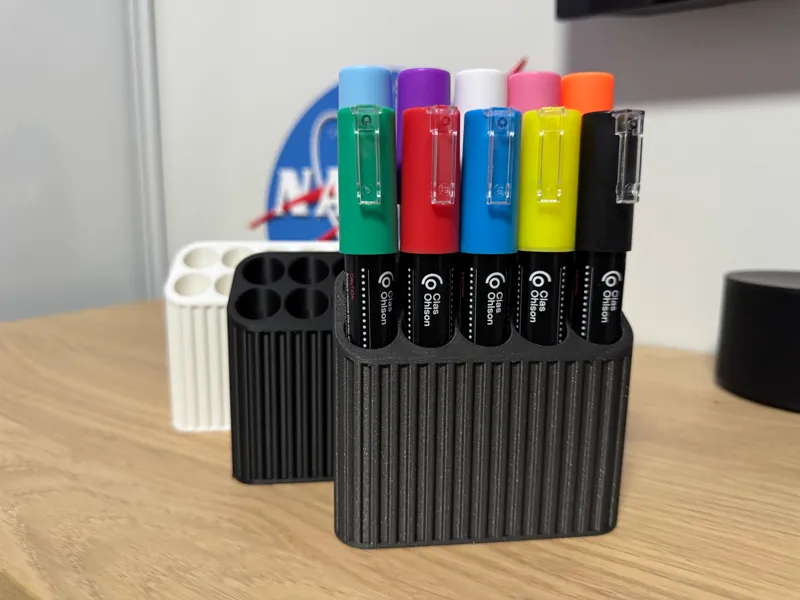 Compact Marker Holder - 10 Markers