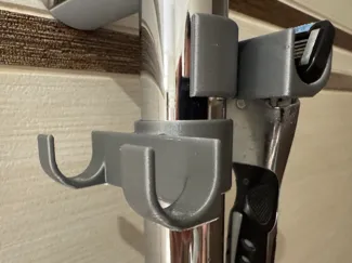 Razor holder