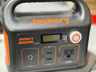 Jackery 12v plug