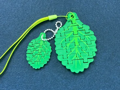 Articulated Flexi Lettuce Leaf Keychain