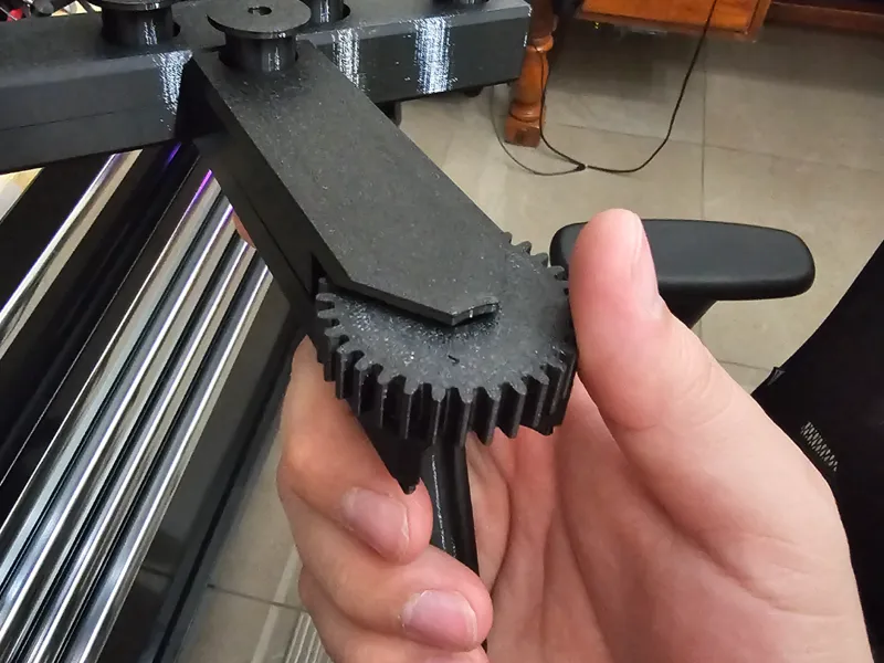 Geared Thumb Wheel for Spray Stick