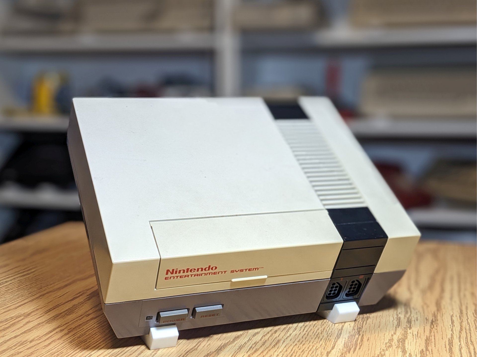 Nintendo NES Display Stand  - 35° incline