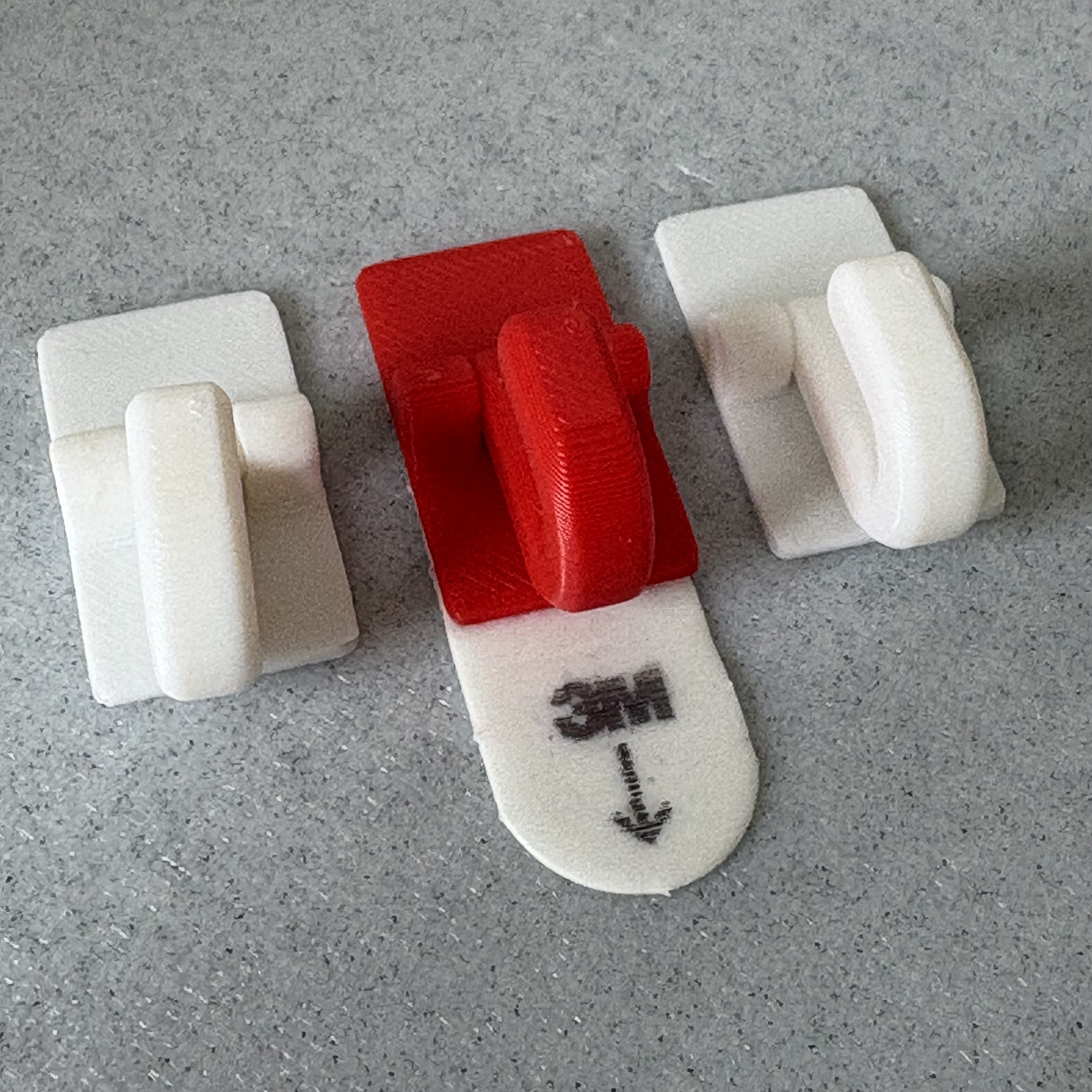 Miniatura 2 do modelo 3D Swivel Hook for 3M Command Strip
