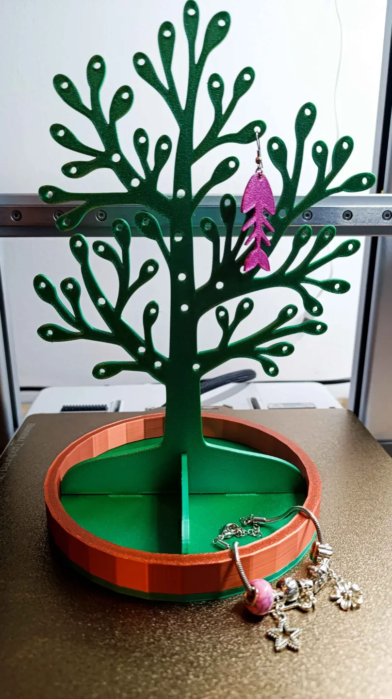 earring tree organizer view 3