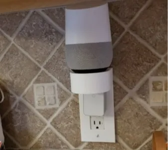 Outlet Speaker Stand