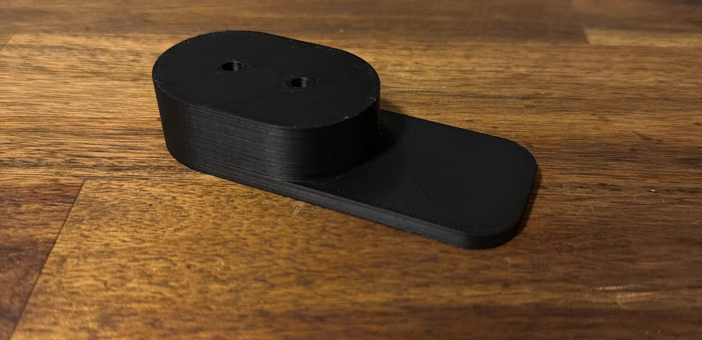 Miniatura 2 do modelo 3D Rotating Window Clamp for Plexiglass AC Insert