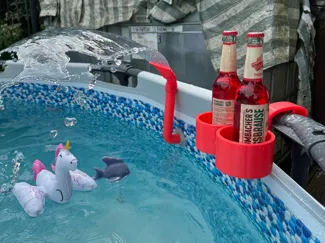 Zweifacher Getränkehalter für den Pool