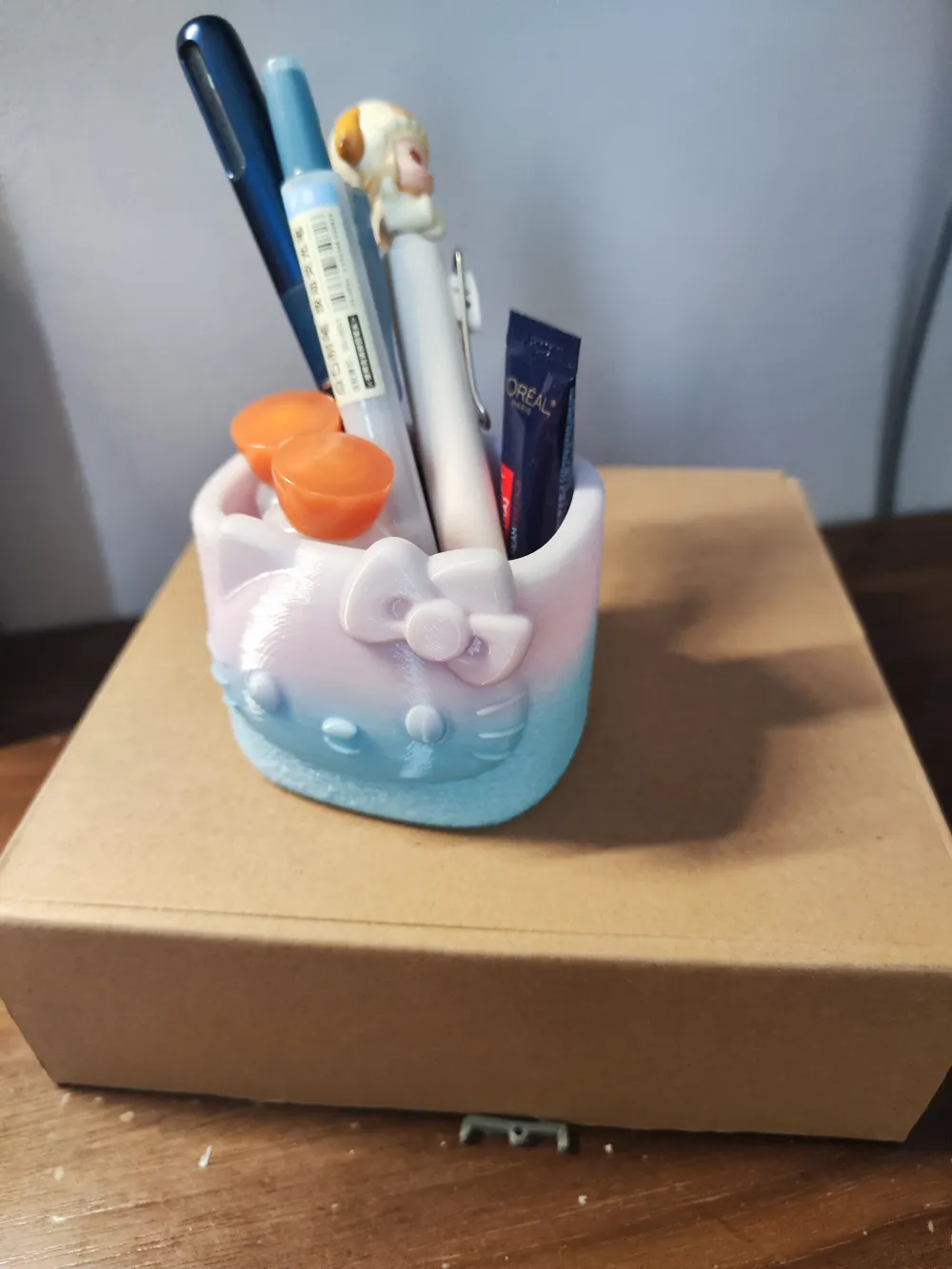 Hello Kitty Pen Holder Storage Box - Free 3D Print Model - MakerWorld