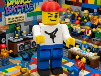 Brick-Style Breakdancer Figure – Snap-Fit Model