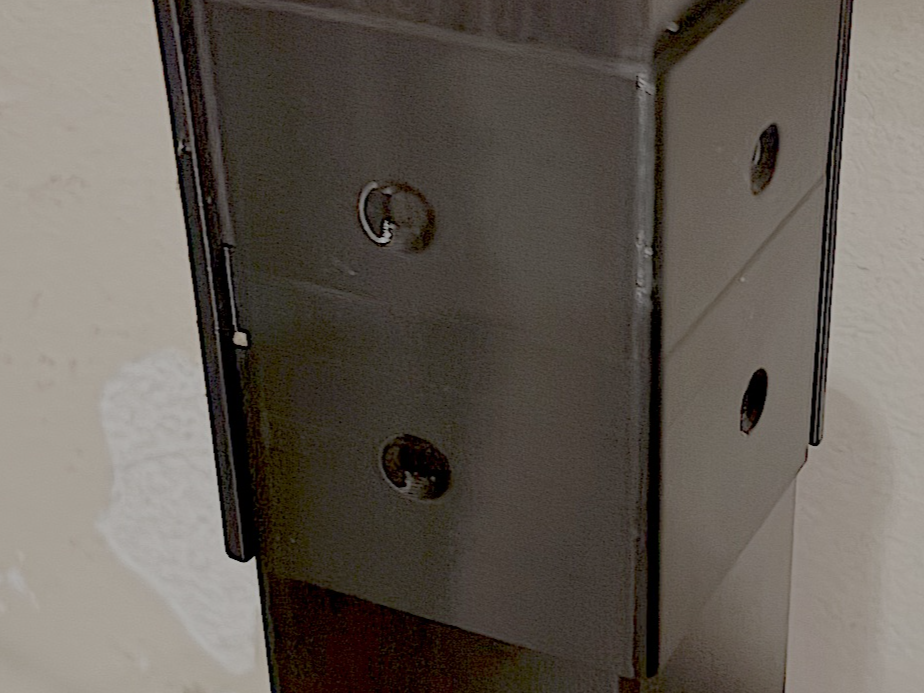 Fully customizable leg connector