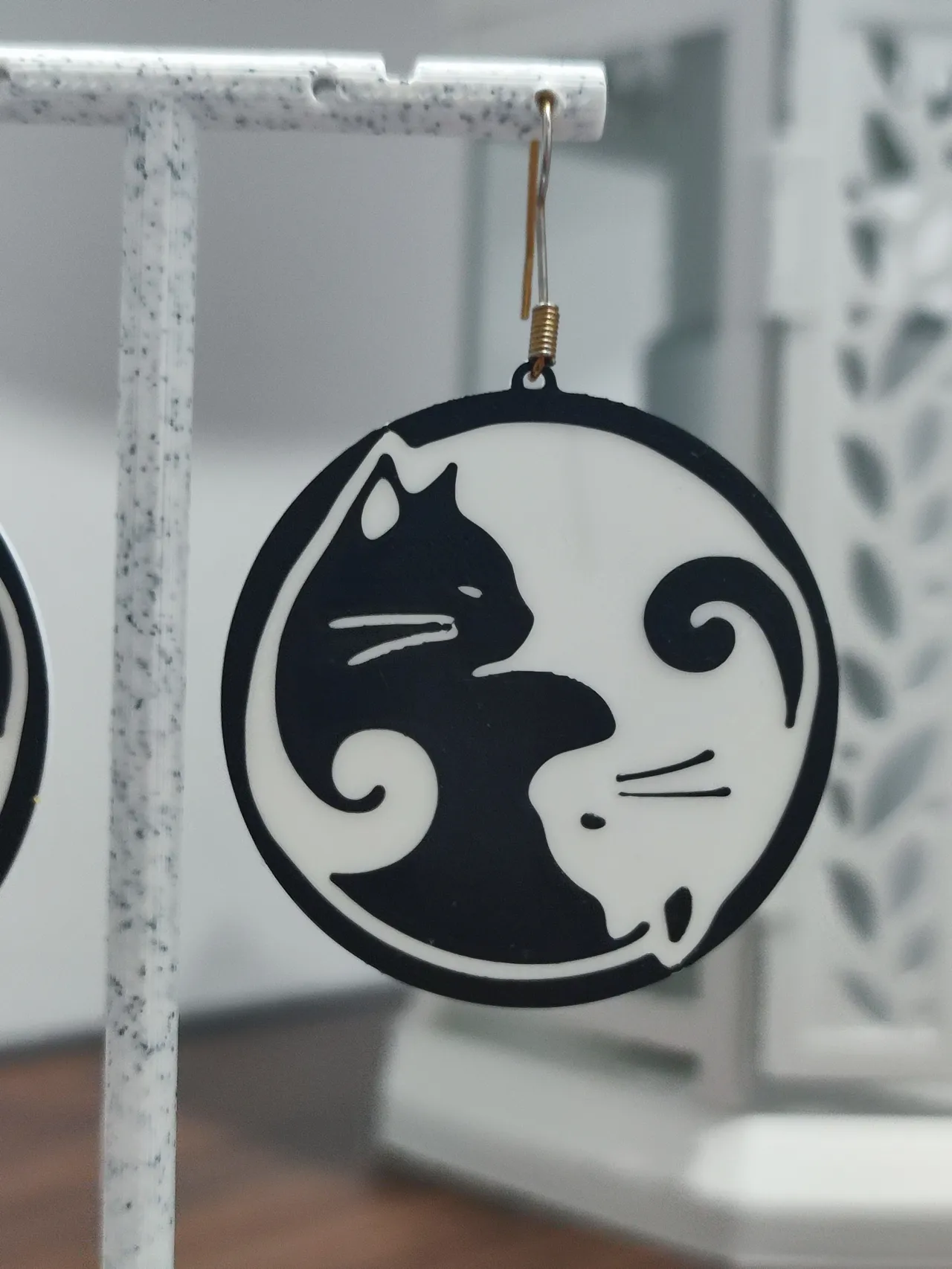 Aretes Yin Yang Felino view 4