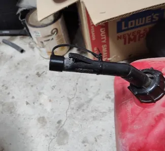 Gas cap for spout