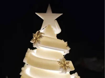 XMAS TREE