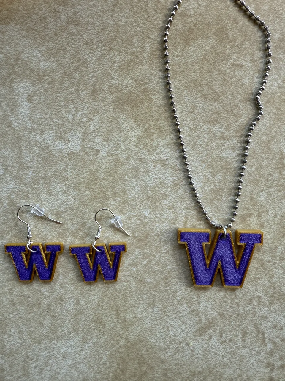 Washington Huskies Earrings and Necklace view 2