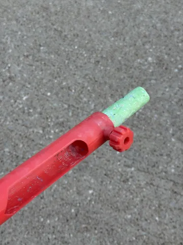 Soporte: Long Reach Chalk Holder – Broom Handle Attachment — vista de referencia 5