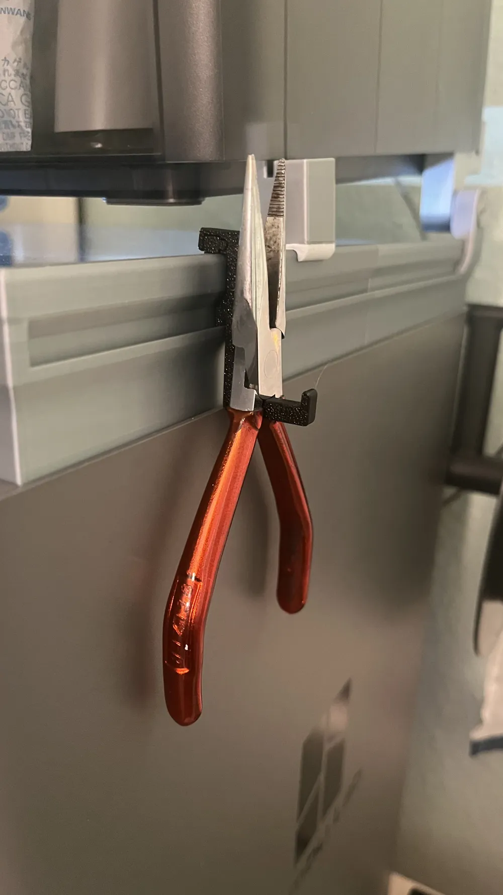 Hook for Sanja3D's AMS Riser P1S P2S X1C - Free 3D Print Model - MakerWorld