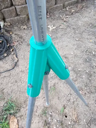 .5" Half Inch EMT 3-Way Support - Heavy Duty