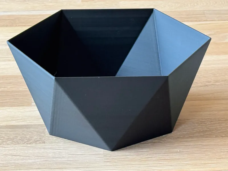 Elegant designer bowl "Snacky"