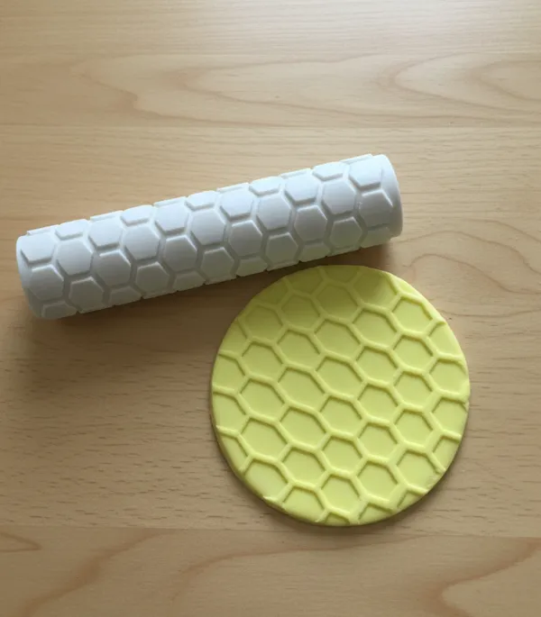 https://makerworld.bblmw.com/makerworld/model/US44de2861f80115/design/2025-09-30_8hsya4up8n0p.png