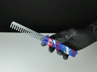 yoru's stylish butterfly comb