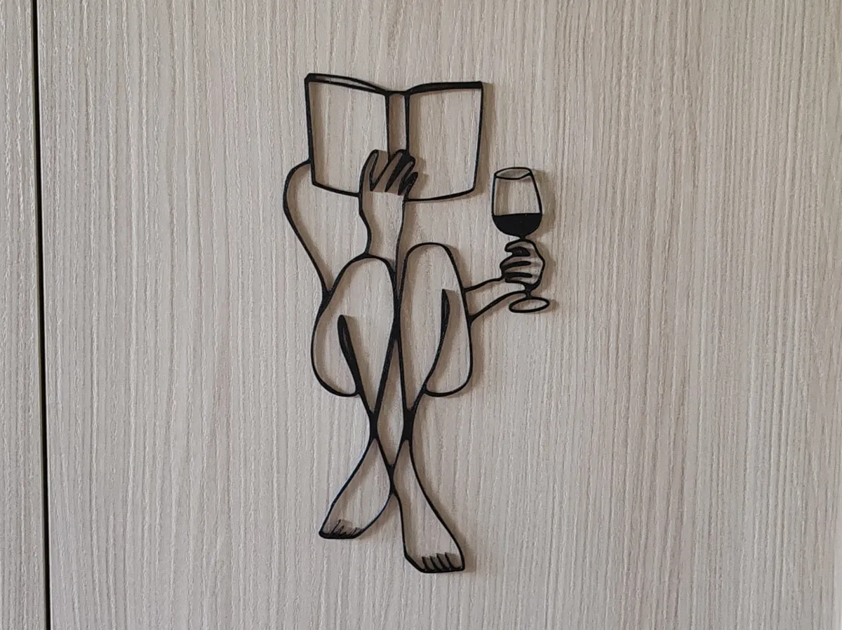 Silhouette murale — femme, livre et verre de vin